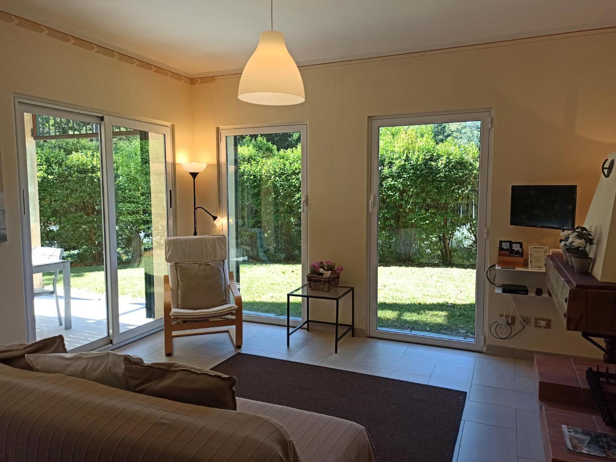 Il Bosco Di Campo Marzano Garden Apartments Borzonasca Room photo