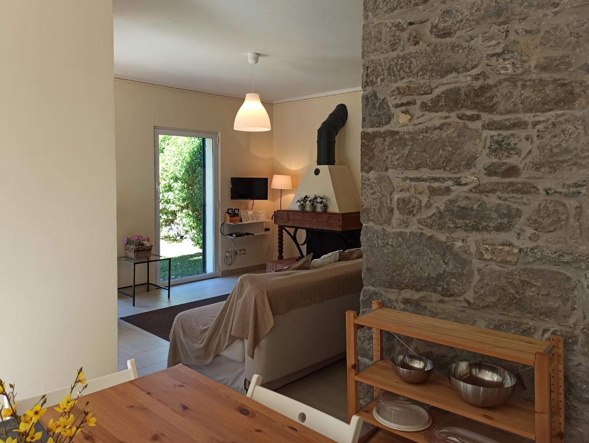 Il Bosco Di Campo Marzano Garden Apartments Borzonasca Room photo